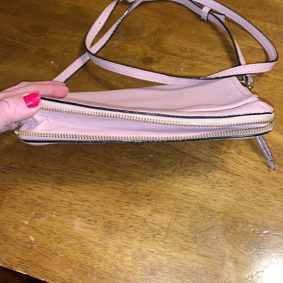 Kate Spade Crossbody - Picture 3 of 8